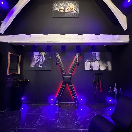 Loveroom De Luxe - Theme 50 Nuances De Grey Maison Privative Spa Insolite Douchy-les-Mines Exterior foto